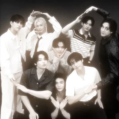 Stray Kids-migliori amici thumbnail