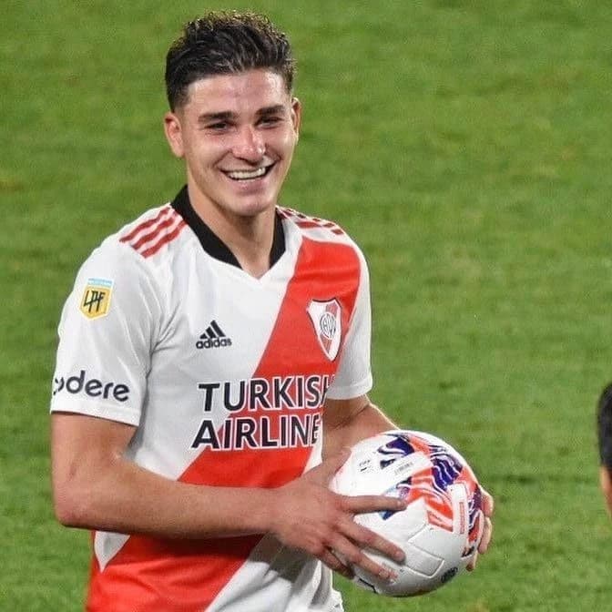 Julian Alvarez thumbnail