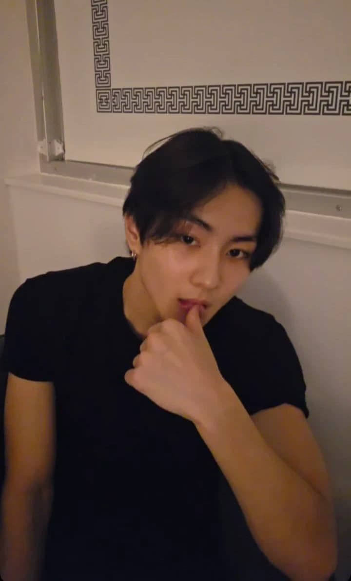 Jungwon thumbnail
