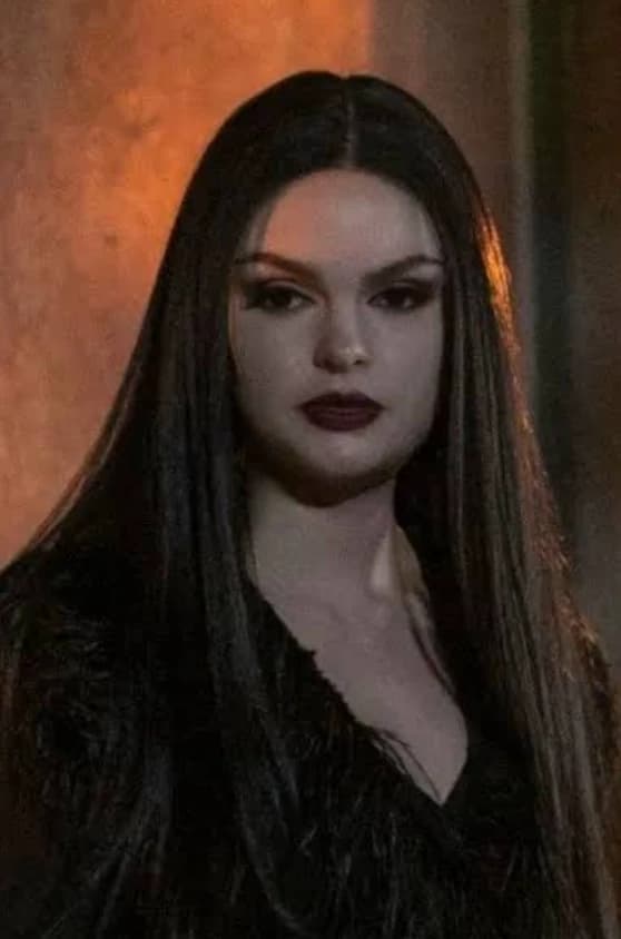Morticia Frump thumbnail