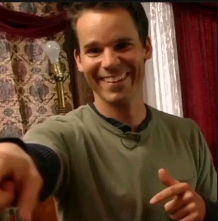 Leslie vernon thumbnail
