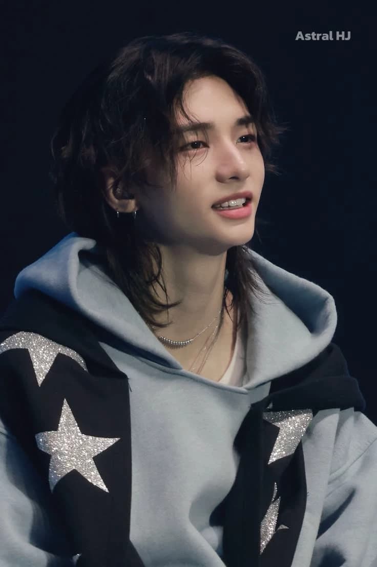 Hyunjin thumbnail
