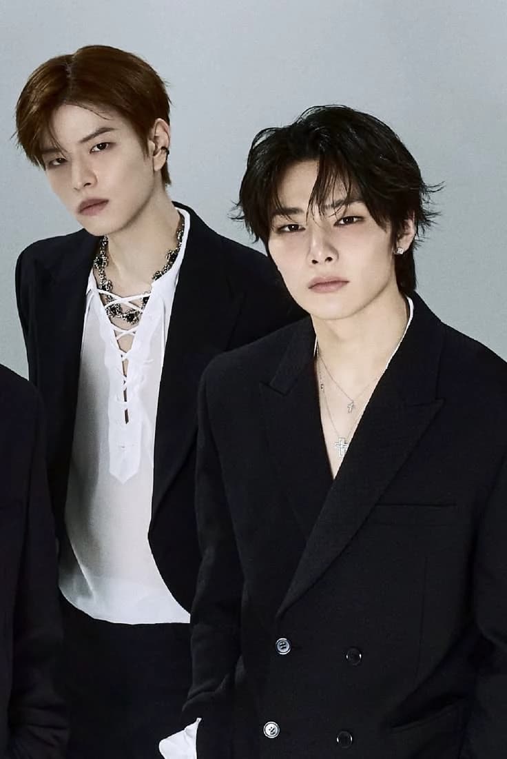 🩷 Jeongin and Seungmin 💜 thumbnail