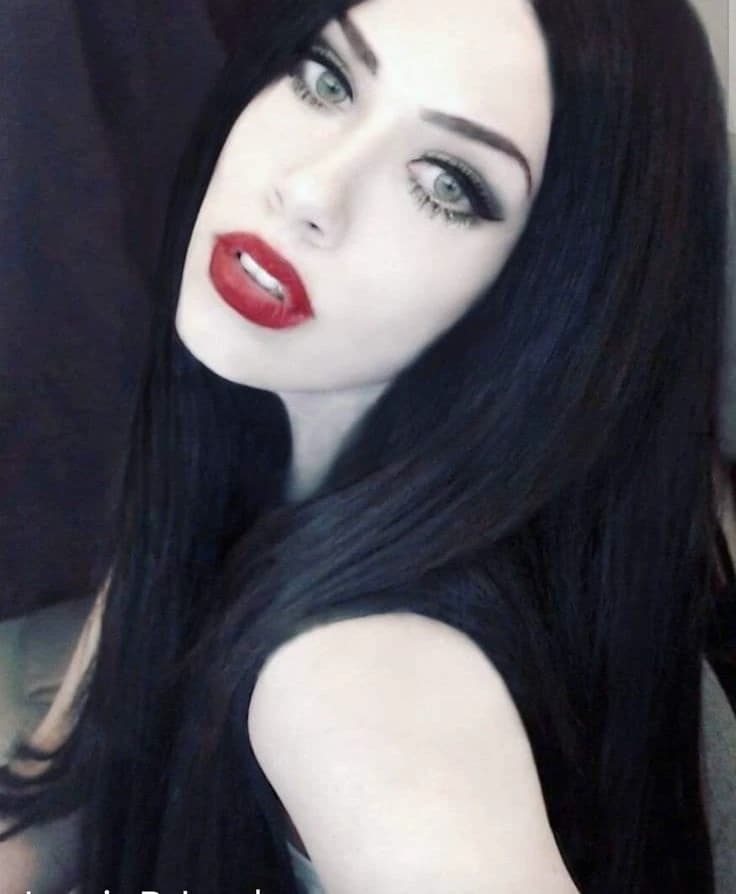Julie thumbnail
