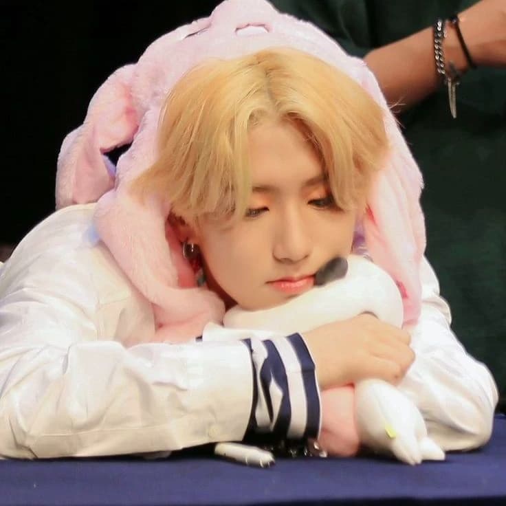 Han Jisung thumbnail