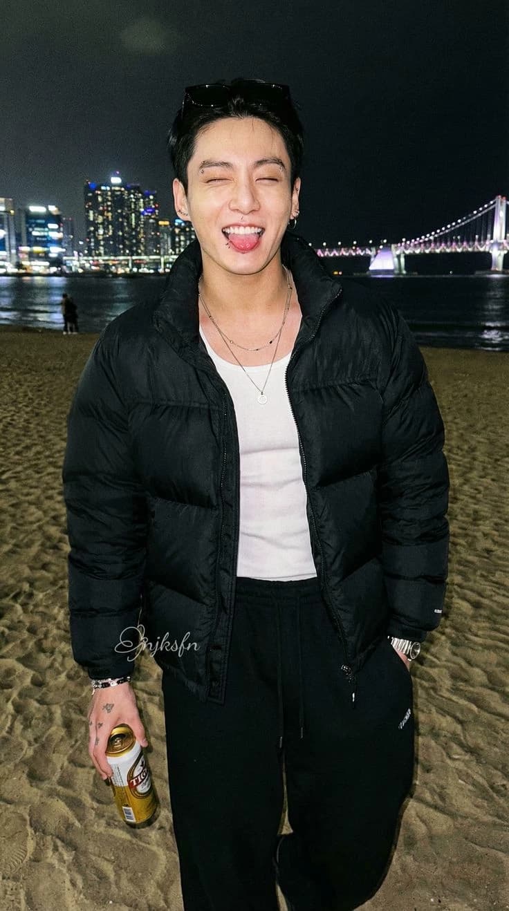 Jeon Jungkook  thumbnail