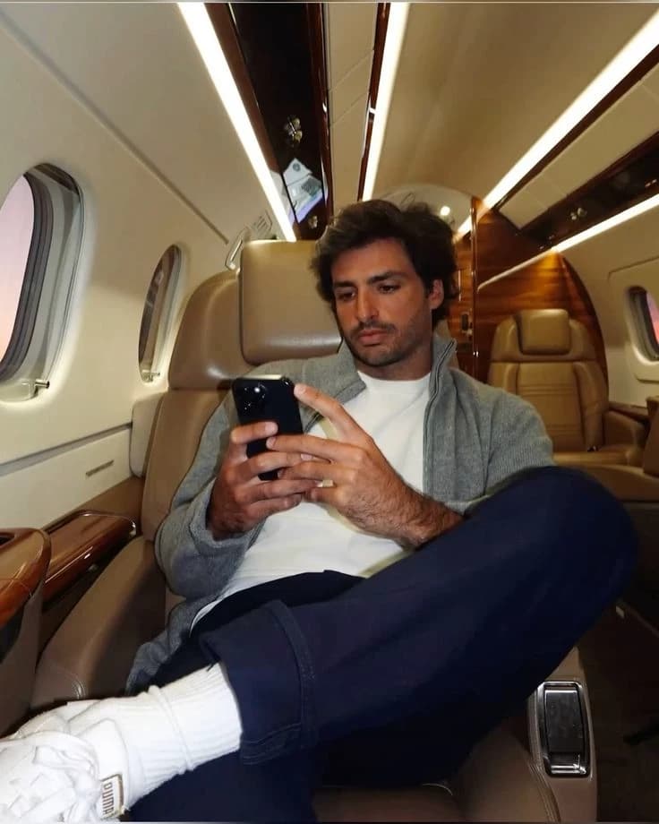 Carlos Sainz thumbnail
