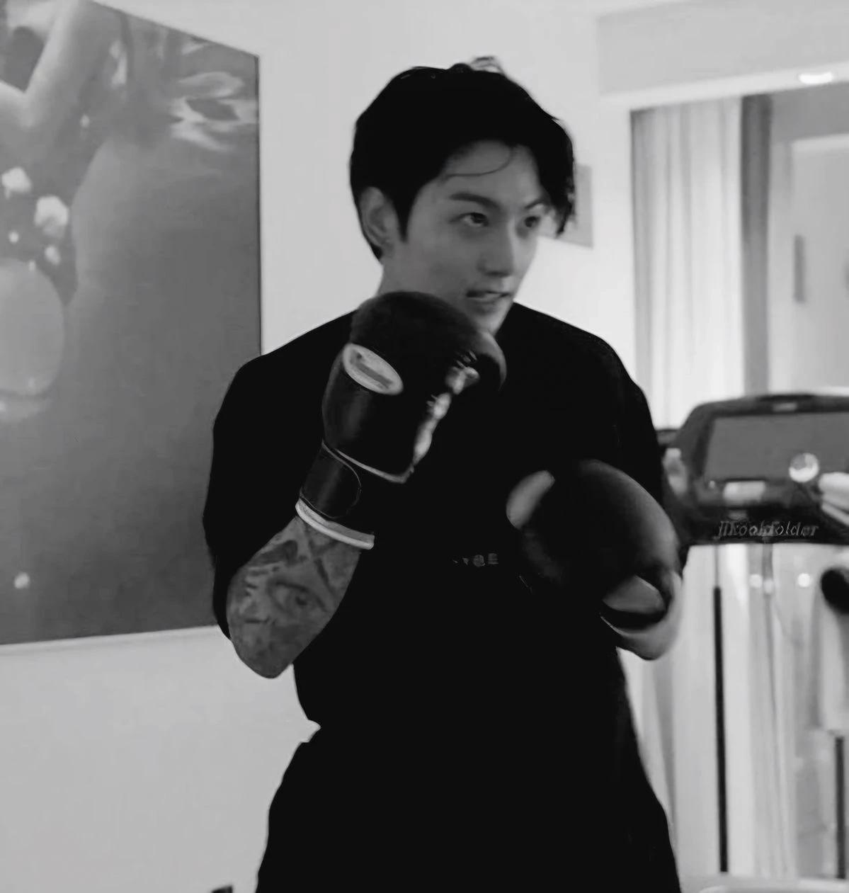 Jeon Jungkook (The Boxer) thumbnail