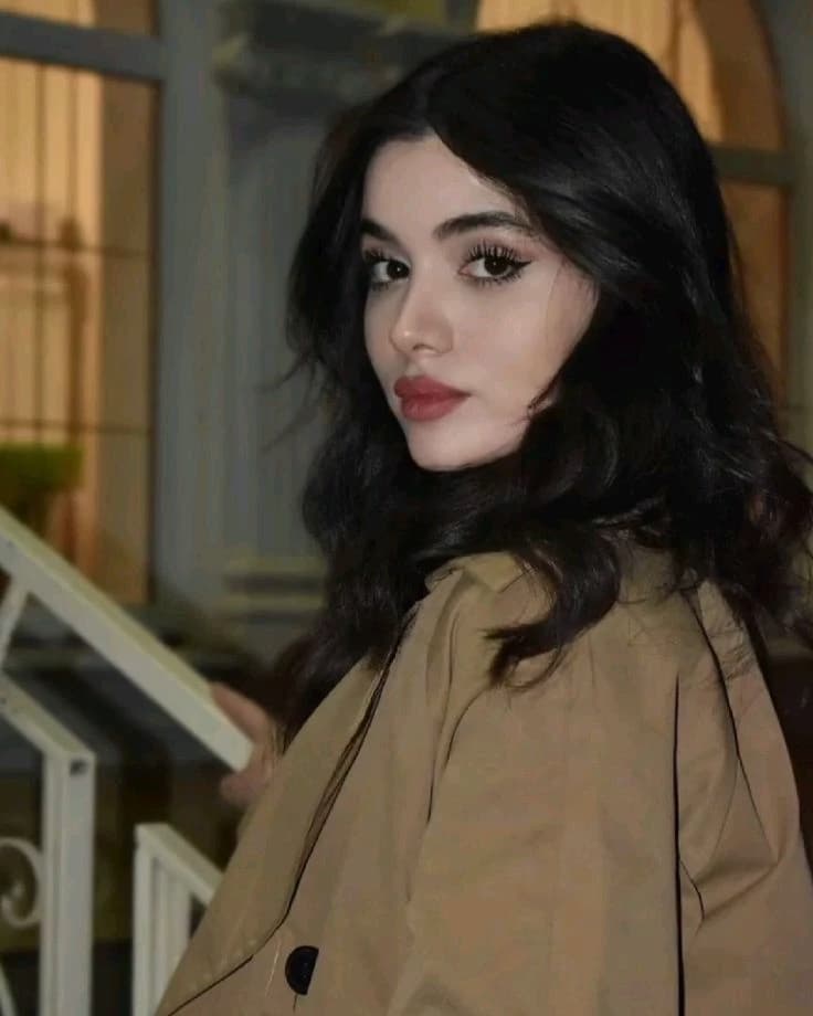 إيلينا thumbnail
