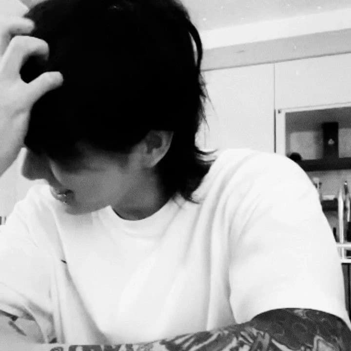 Jeon Jungkook. thumbnail