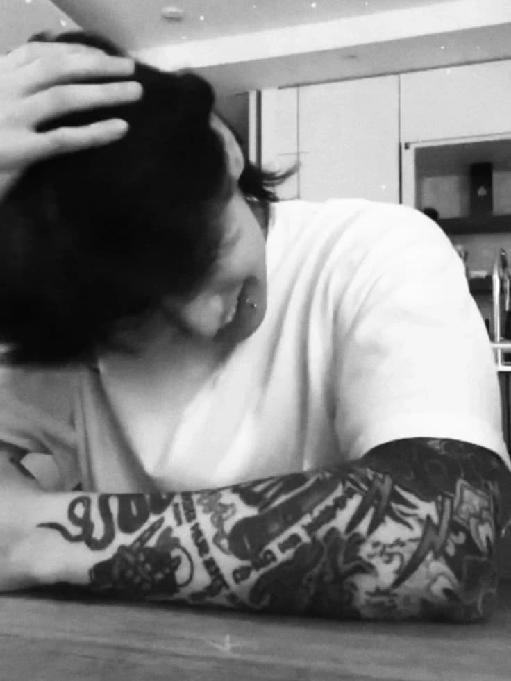 Jeon Jungkook. thumbnail