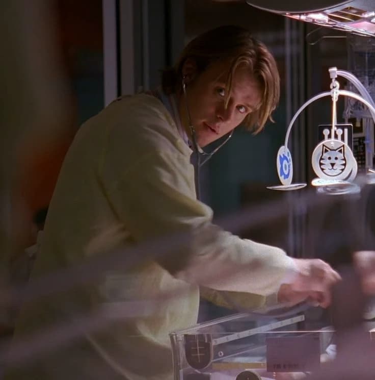 Dr. Chase (From "the Dr. House series, Medical Diagnostic Specialist" ) thumbnail