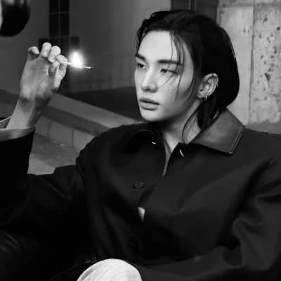 Hwang Hyunjin thumbnail