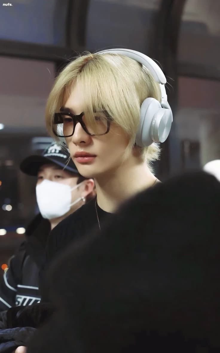 Hyunjin | Nerd thumbnail