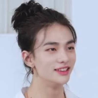 Hyunjina thumbnail