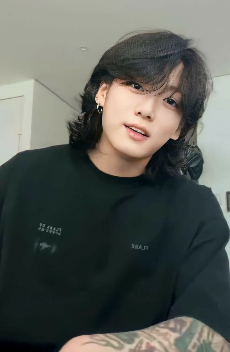 Jeon Jungkook thumbnail