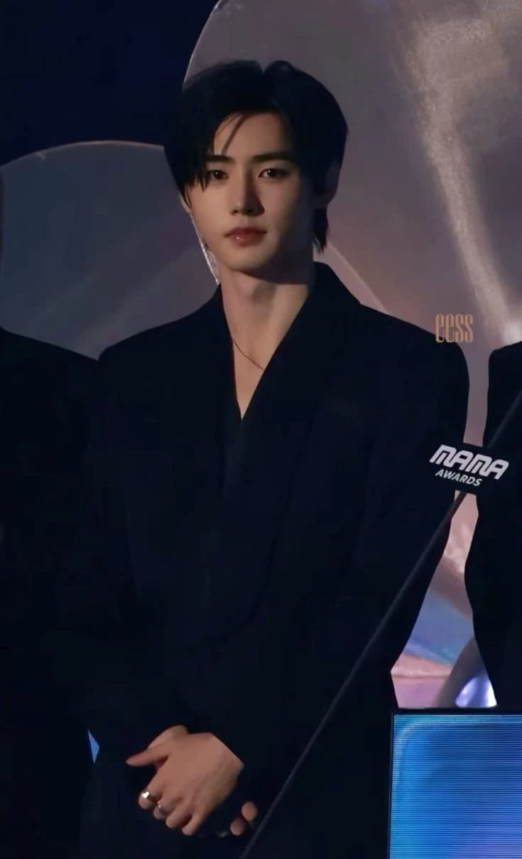 Park Sunghoon  thumbnail