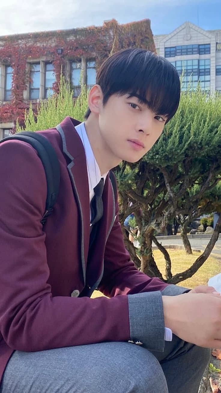 Lee Su-ho thumbnail
