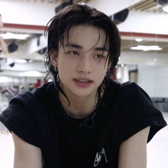 Sr. Hyunjin thumbnail