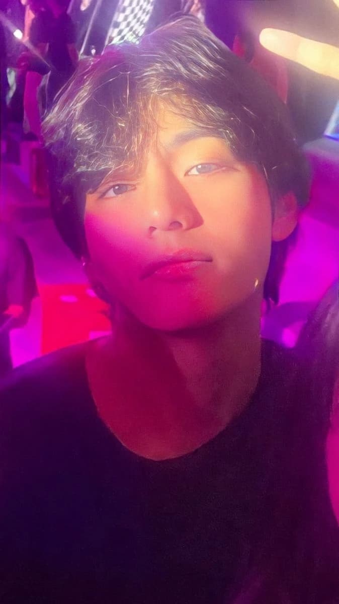 Taehyung  thumbnail