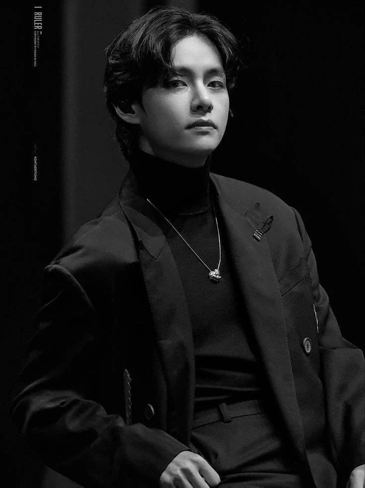 Kim Taehyung thumbnail