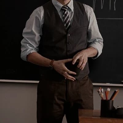 Professor Alaric Thorne thumbnail