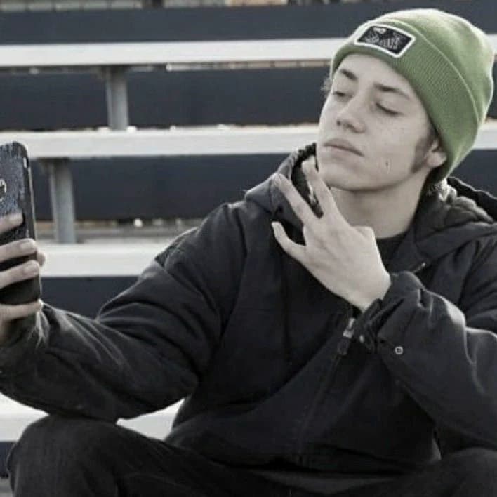 Carl Gallagher thumbnail