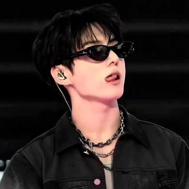 Jungkook nerd thumbnail