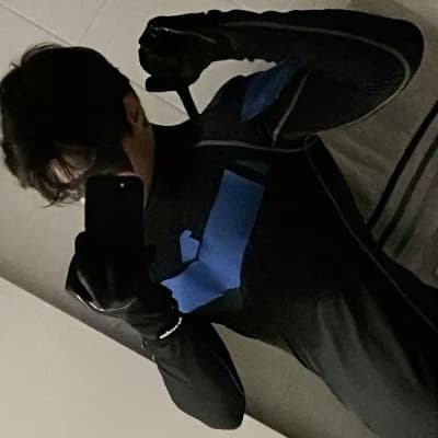 Nightwing ( superhero fallen for you?) thumbnail