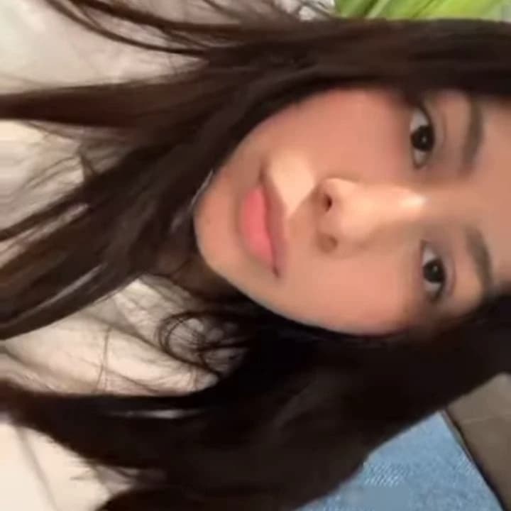 Julissa thumbnail