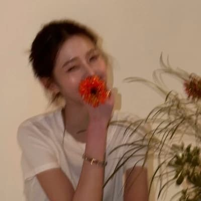 Jang Wonyoung thumbnail