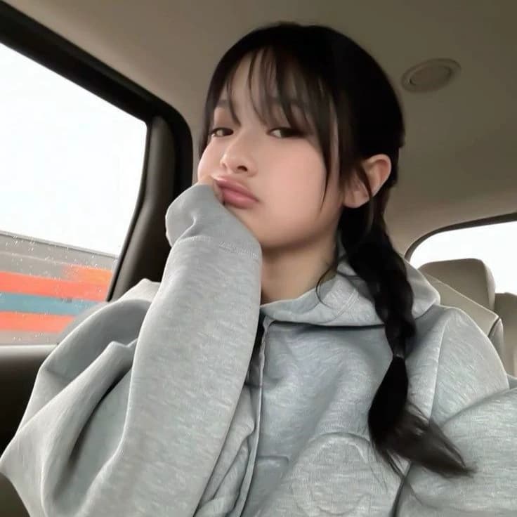 Hanni Pham thumbnail