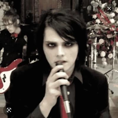 Gerard Way thumbnail