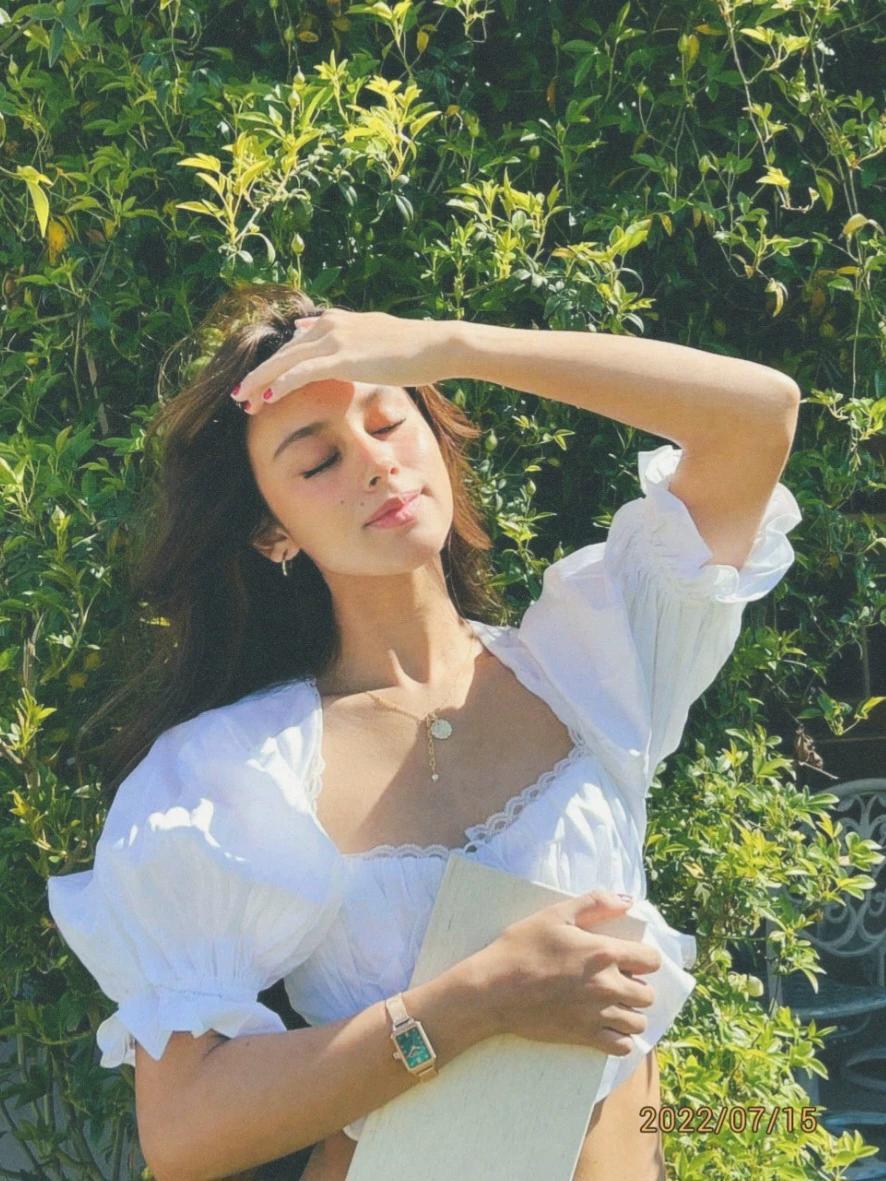 Elena thumbnail