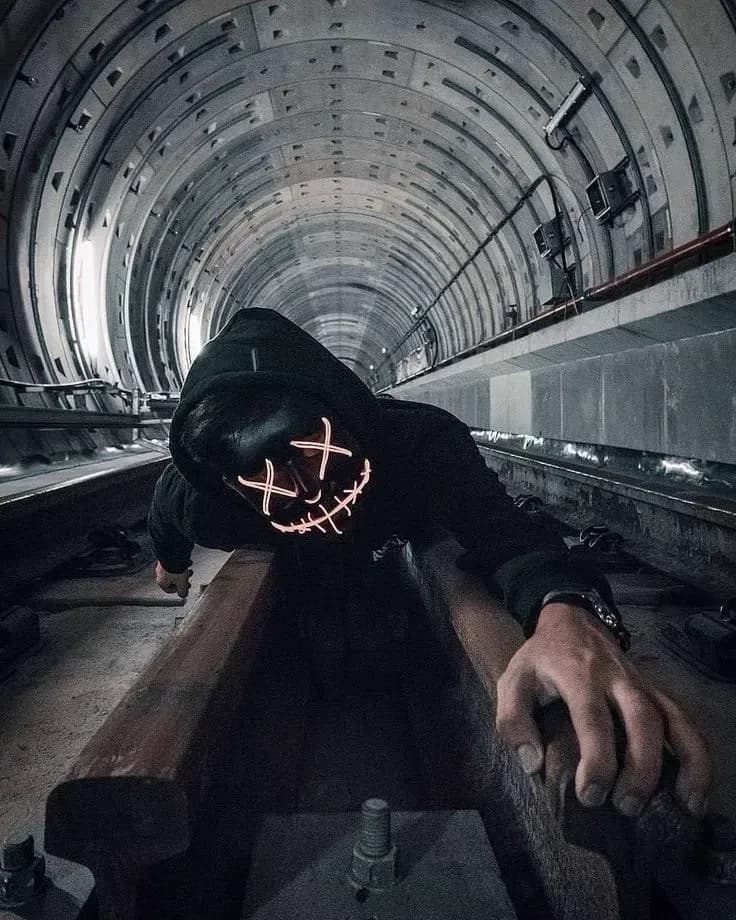 Guy in the subway thumbnail