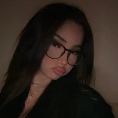 Olivia thumbnail