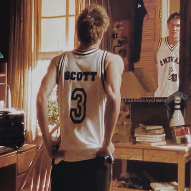 Lucas Scott thumbnail