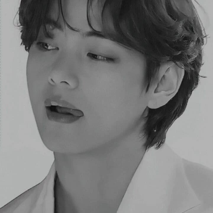 Kim Taehyung thumbnail