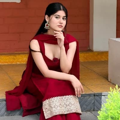 Priya,indian sister thumbnail