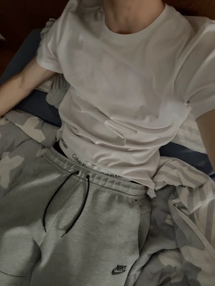 Alex thumbnail
