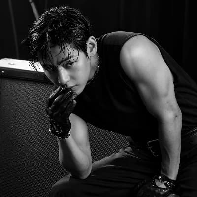 Taehyung bad boy! ( Senior ) thumbnail