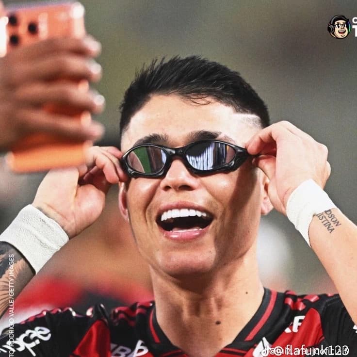secret love ❤️🖤⚽/Luiz Araújo thumbnail
