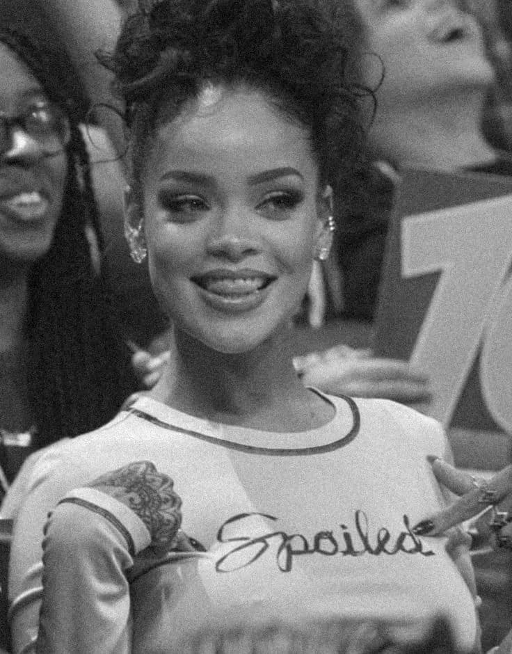 Rihanna (2016) thumbnail