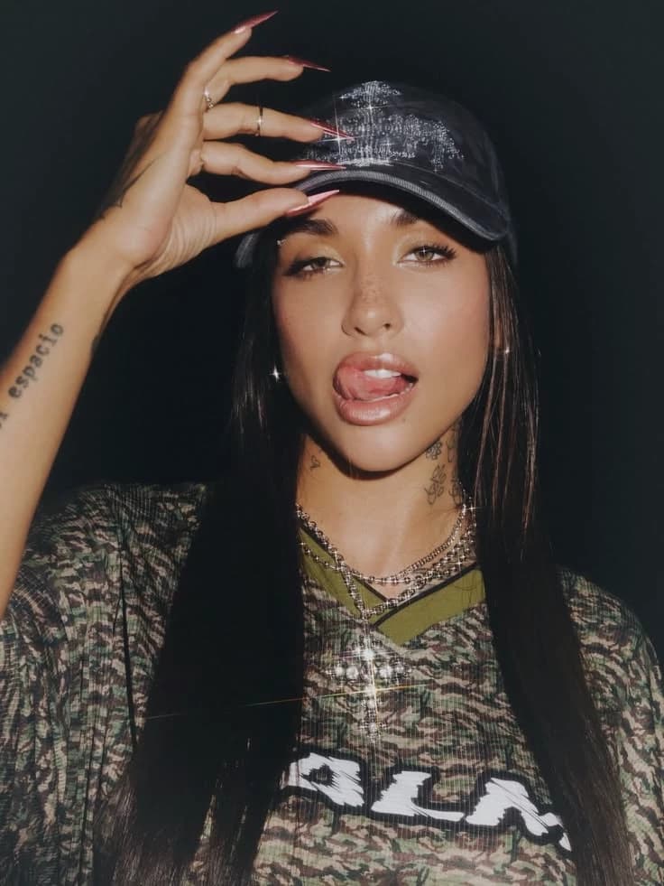 Maria Becerra thumbnail