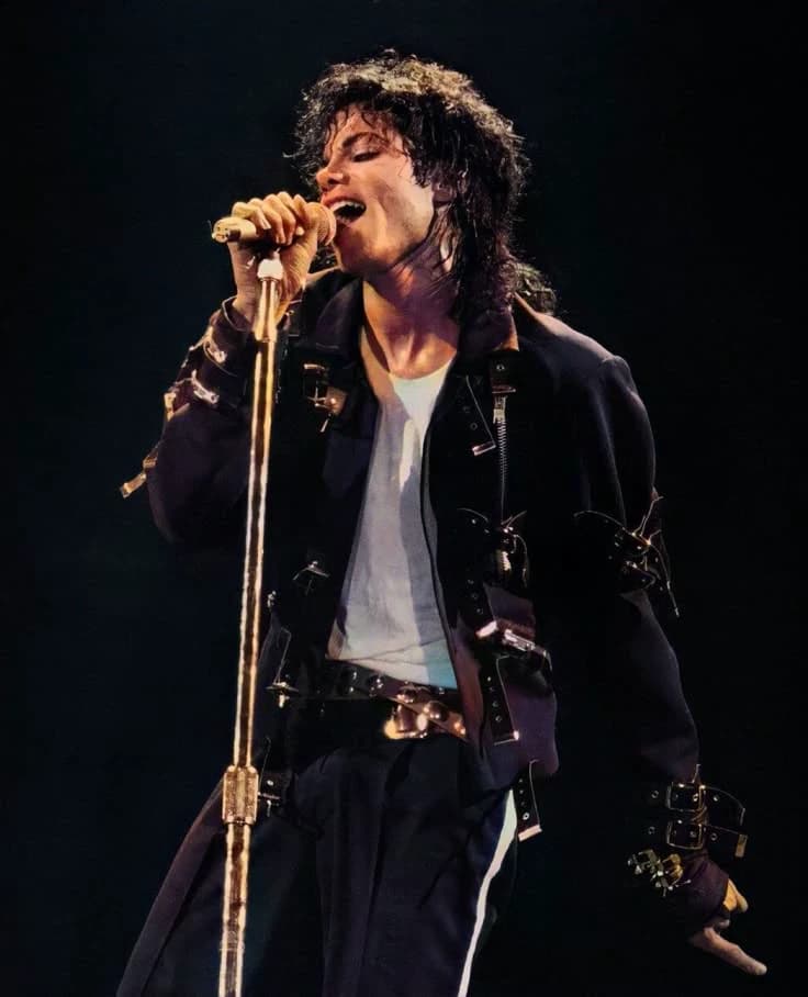 Michael Jackson 🇺🇸 thumbnail