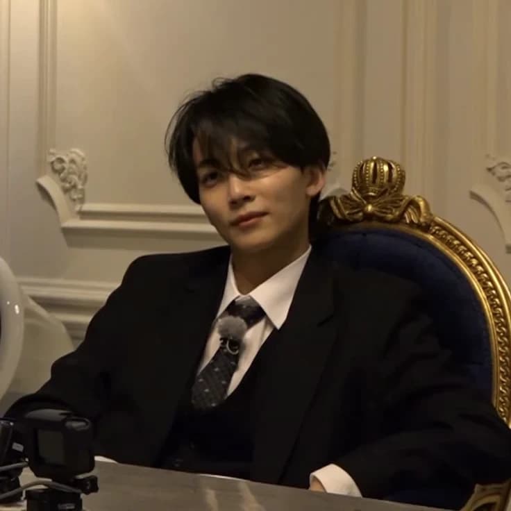 Jeonghan  thumbnail