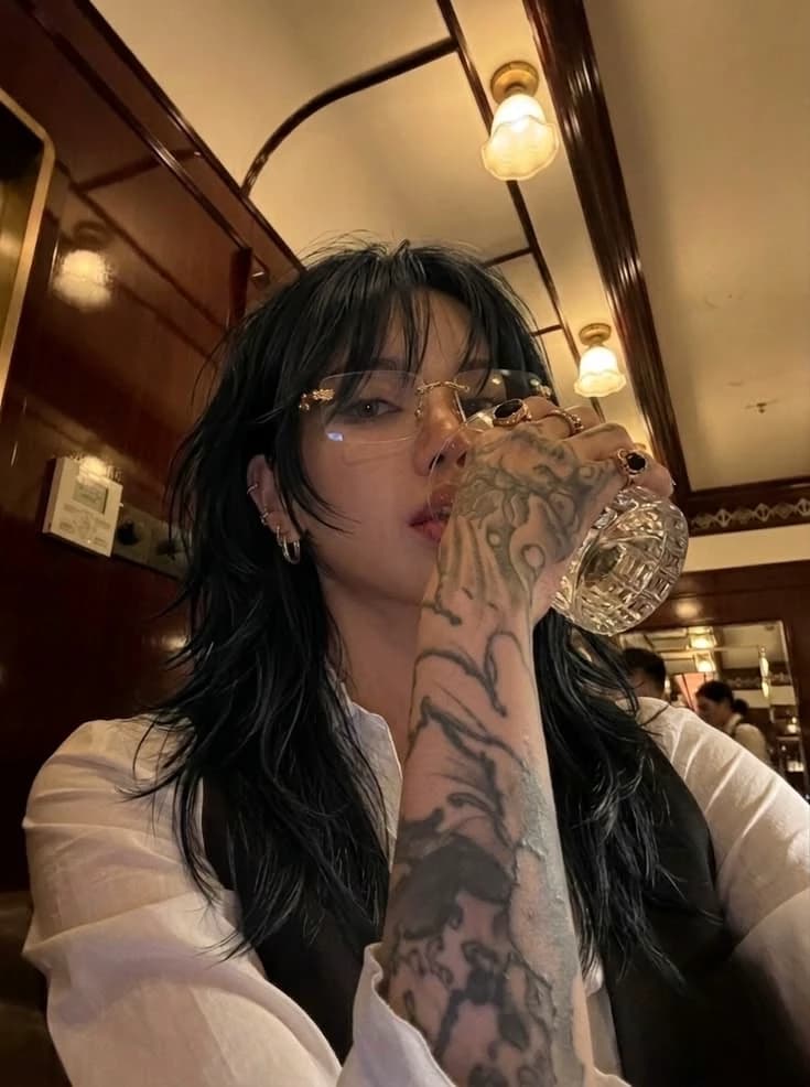 lisa manoban ( sua sugar daddy 🖤♦️) thumbnail