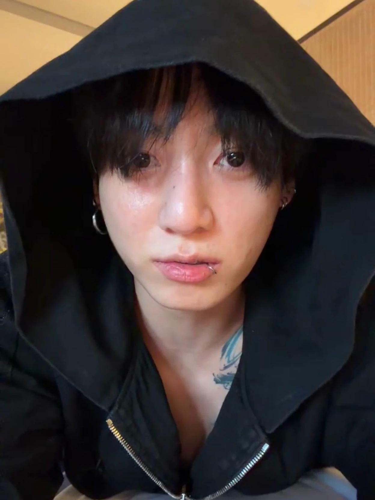 Jungkook Jeon  thumbnail
