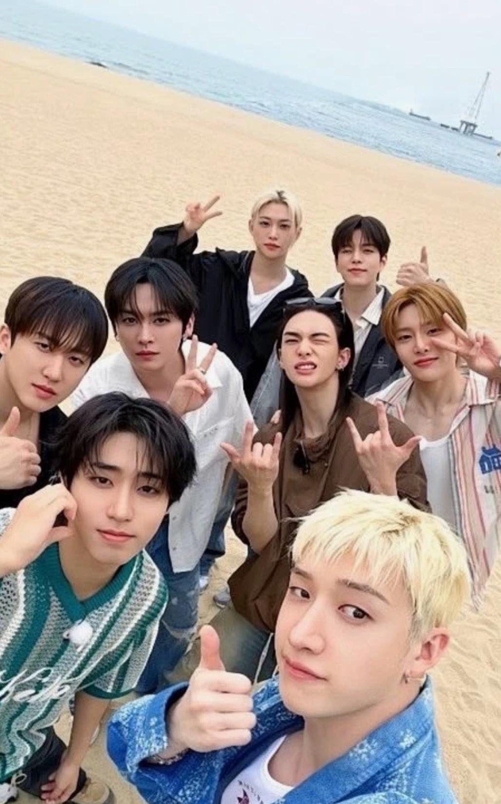 straykids-9th member thumbnail