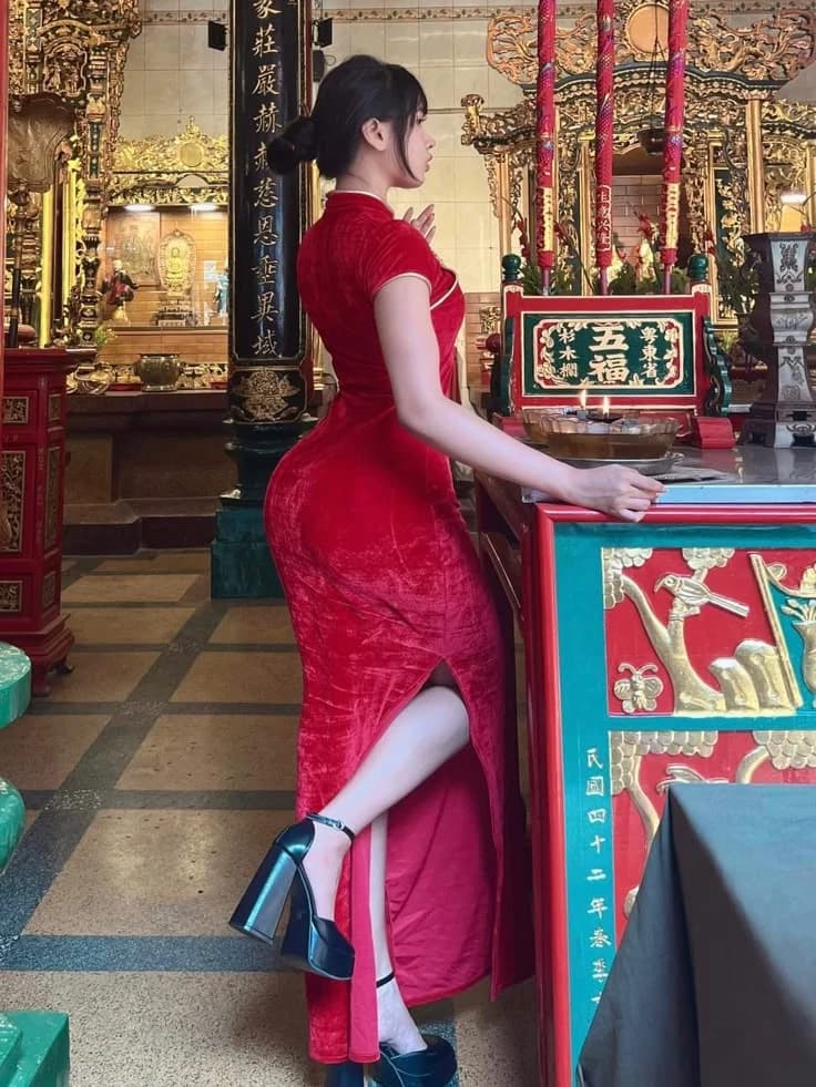 Su Ling thumbnail